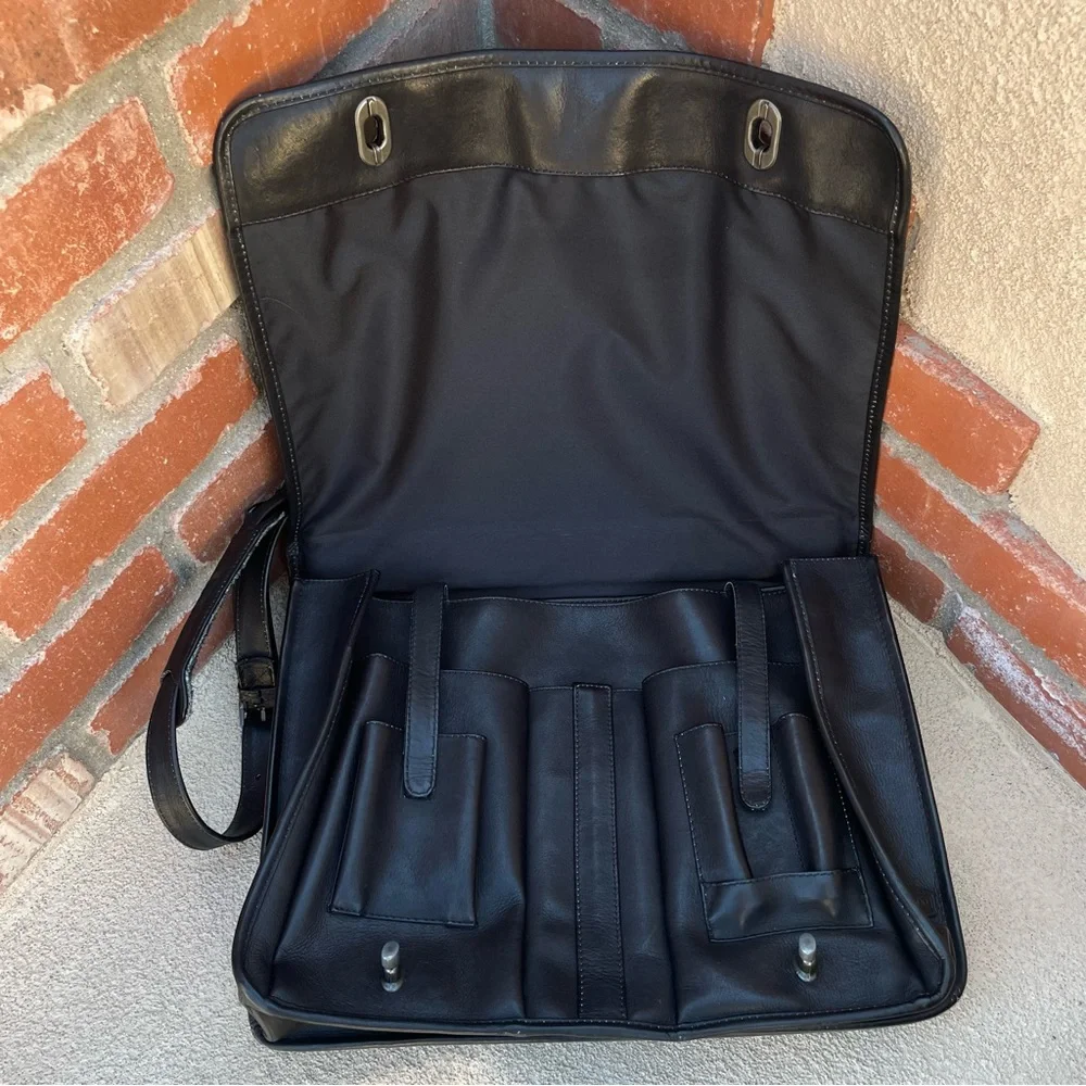 DILANA VTG Black Leather Travel Briefcase